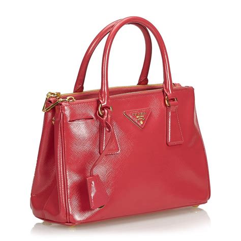 borsa prada vintage rossa|Prada Borse vintage .